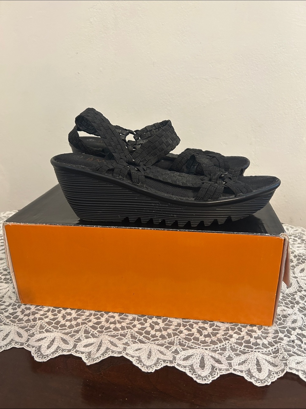 Bernie Mev. Crystal Black Woven Platform Sandals Size 37 with Box